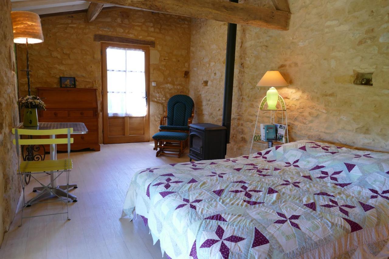 Chambres D'Hotes De La Grande Combe Mauzac-et-Grand-Castang Exterior foto